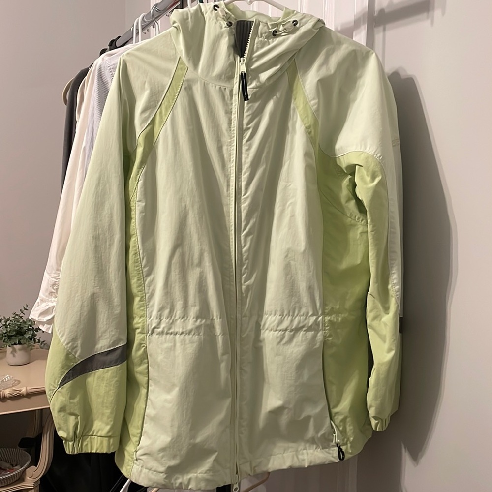 Columbia Rain Jacket